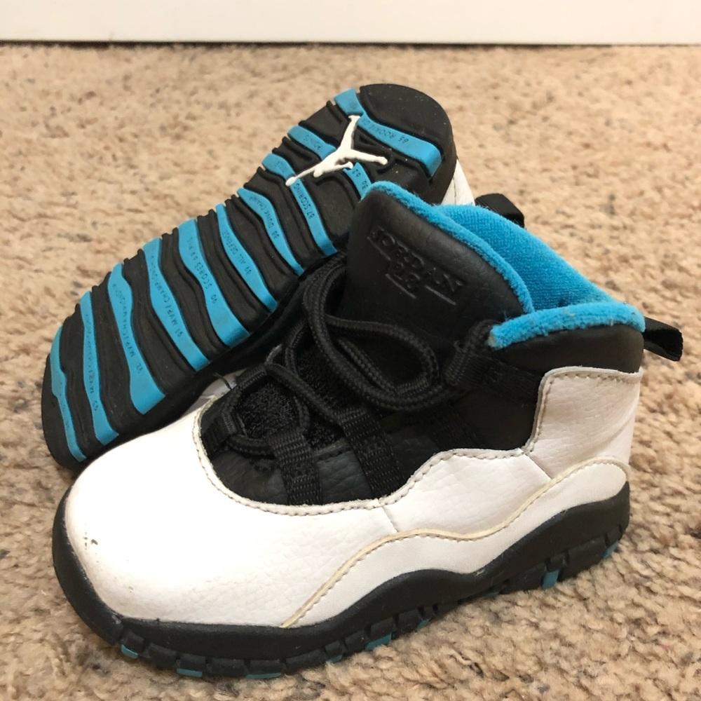 Jordan 10 powder blue